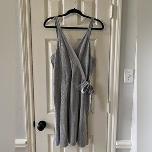 Wrap Dress Black & White striped